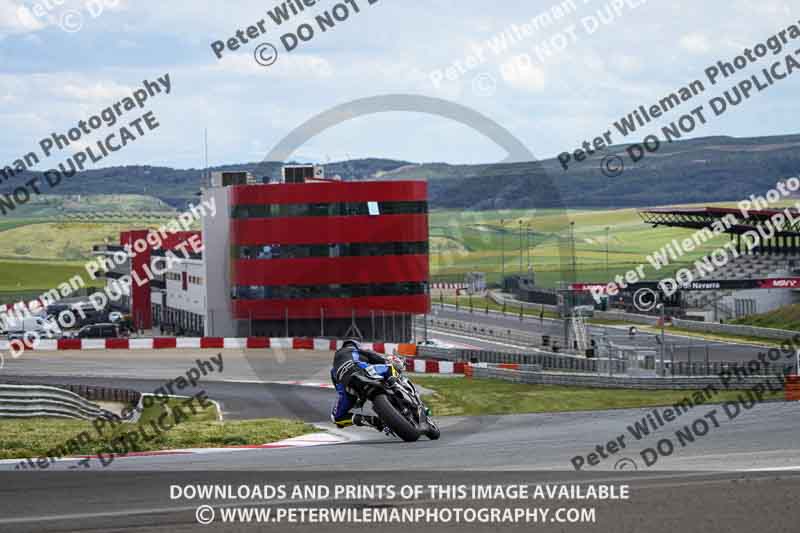 cadwell no limits trackday;cadwell park;cadwell park photographs;cadwell trackday photographs;enduro digital images;event digital images;eventdigitalimages;navarra;no limits trackdays;peter wileman photography;racing digital images;trackday digital images;trackday photos